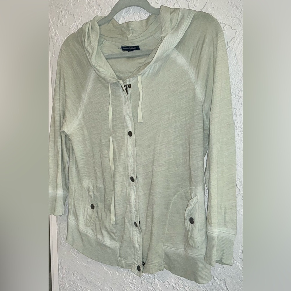 American Eagle Outfitters Sage Green Lightweight Zip-Up with Hood - Picture 4 of 8